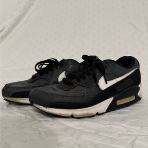 Nike Black and White Men's Sneakers